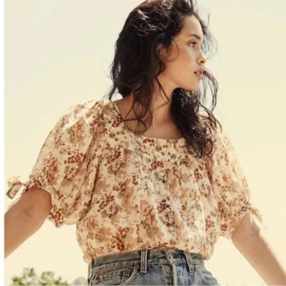 Doen Bay Top in Canyon Floral Medium